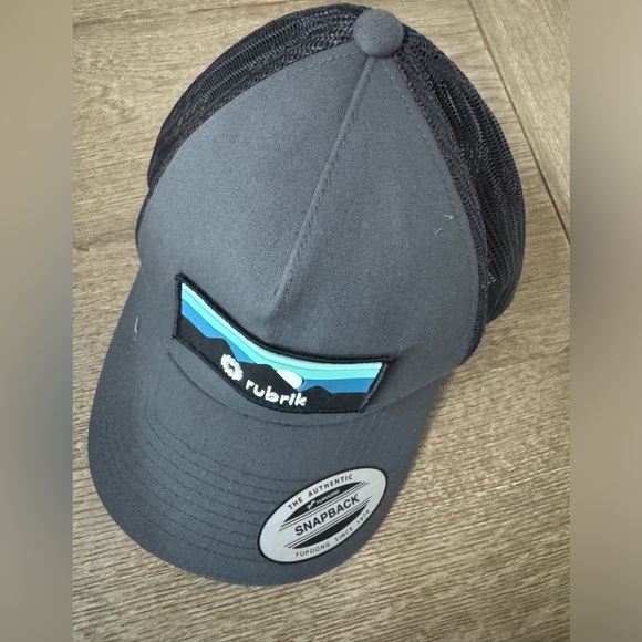 Other - Mens baseball hat one size